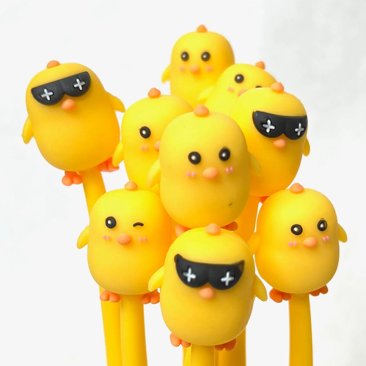 224992 CUTE CHICKS WIGGLE GEL PEN-42