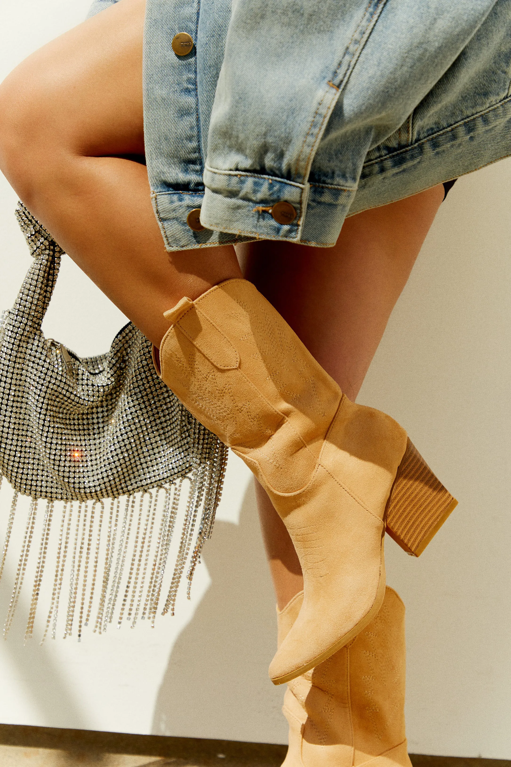 Festival Ready Cowgirl Boots - Camel