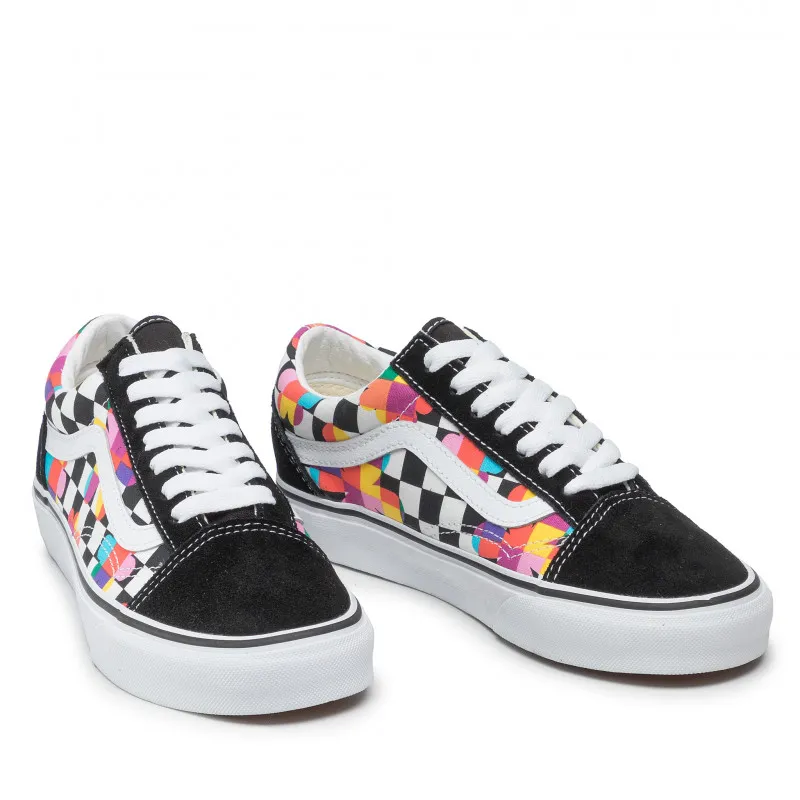 Vans Unisex Old Skool Plimsolls Checkerboard Shoes - Black / Floral