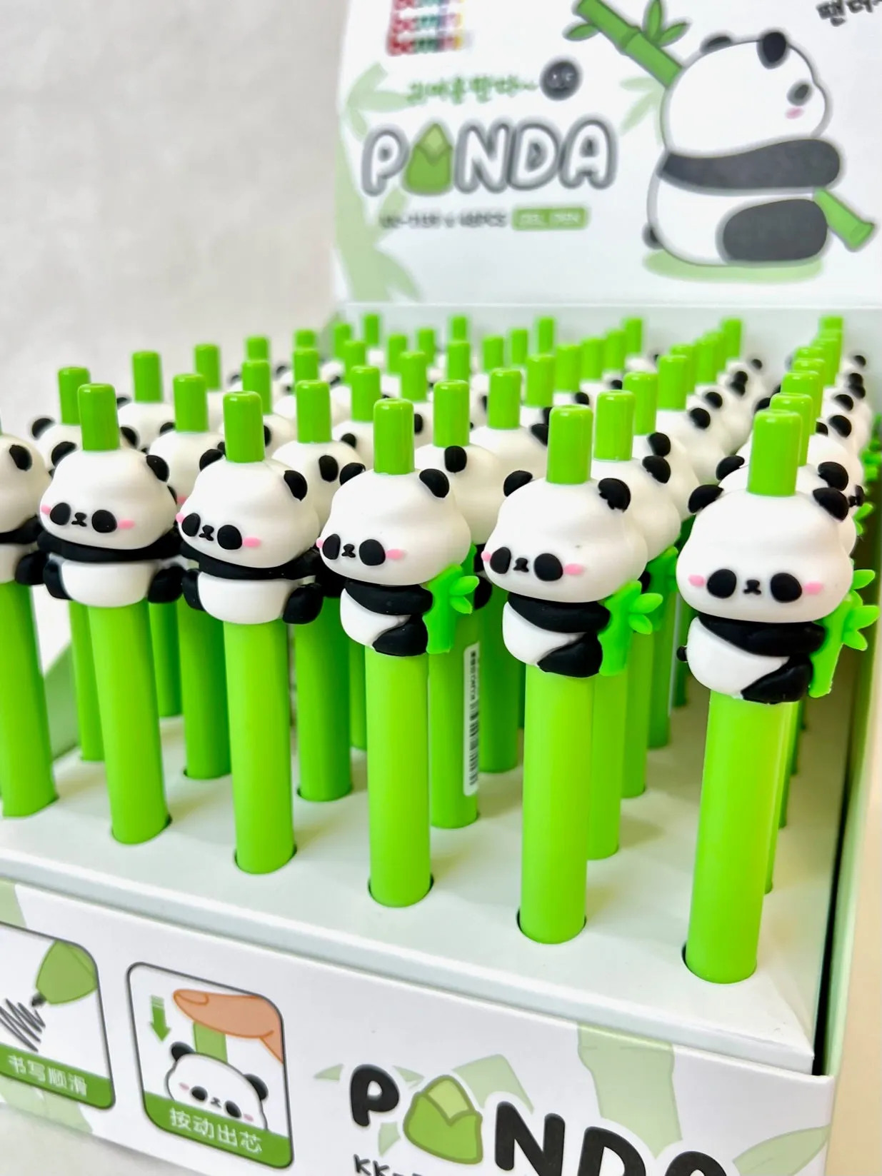 X 22501 PANDA RETRACTABLE GEL PEN-DISCONTINUED